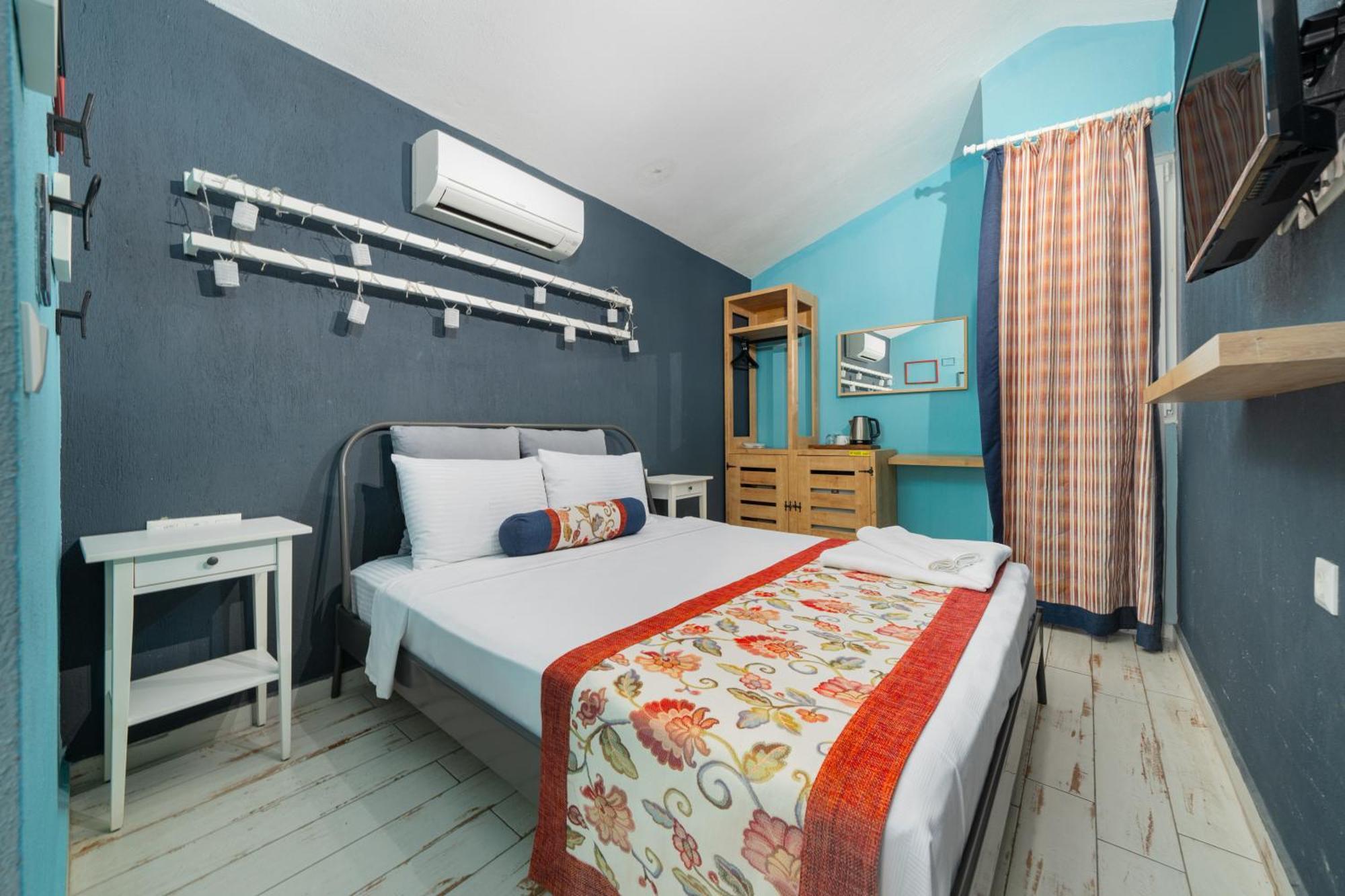 Isinda Pansiyon Kaş Ngoại thất bức ảnh