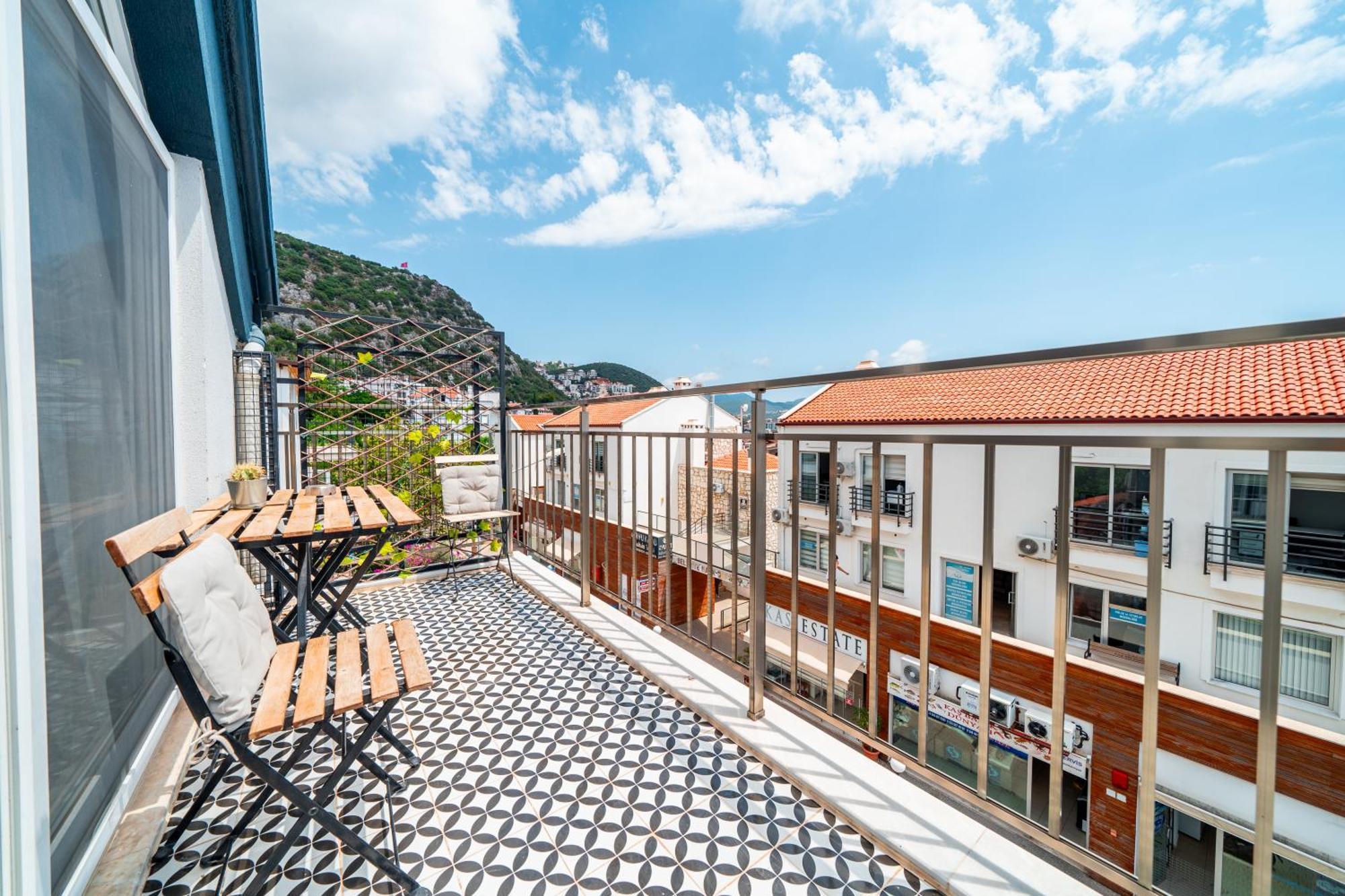 Isinda Pansiyon Kaş Ngoại thất bức ảnh
